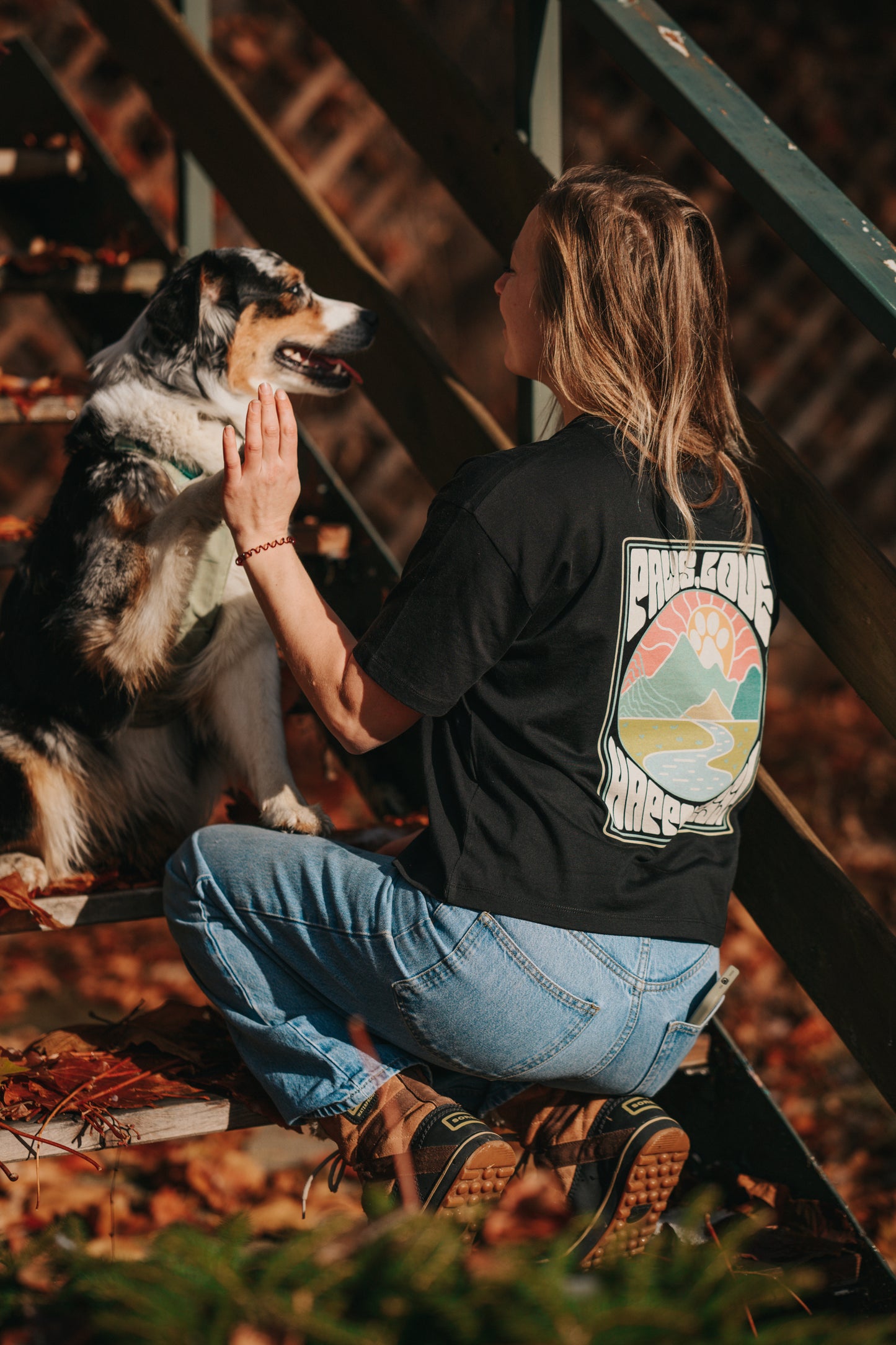 Paws, Love & Happiness! - Crop T-Shirt Ladies